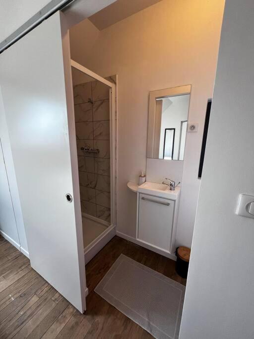 La Maison Des Voyageurs Avec Grand Parking Prive -calme Et Serenite Ferienhaus